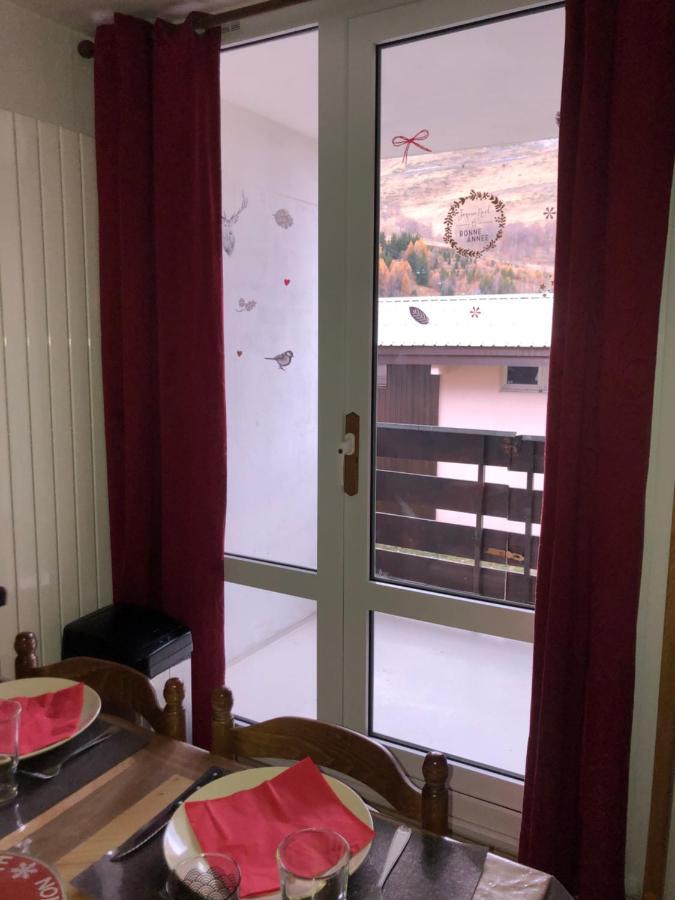 Petit Appartement Labellise Les 2 Alpes Residence Arc En Ciel Telesiege Petite Aiguille Les Deux Alpes Exteriér fotografie