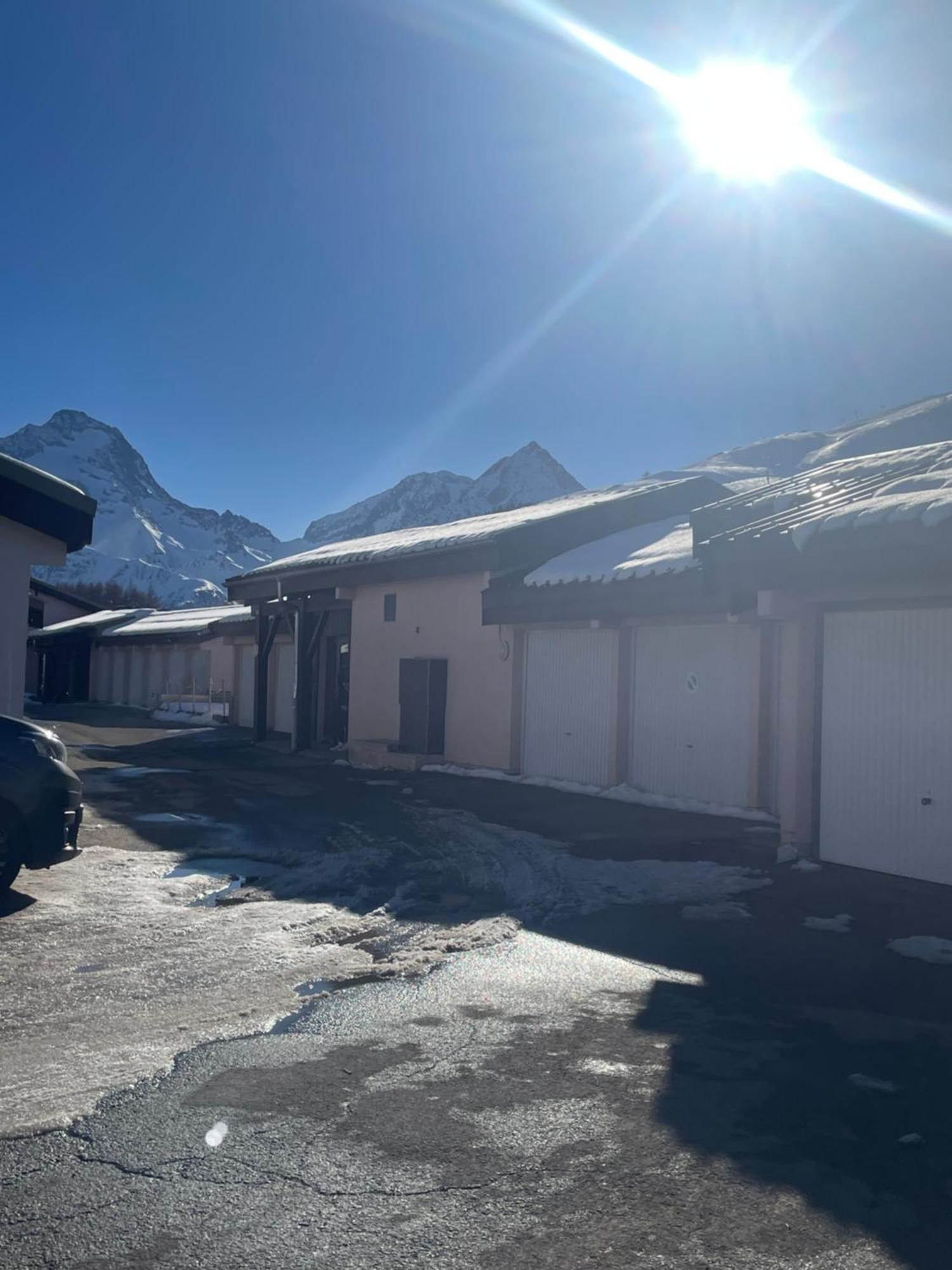 Petit Appartement Labellise Les 2 Alpes Residence Arc En Ciel Telesiege Petite Aiguille Les Deux Alpes Exteriér fotografie